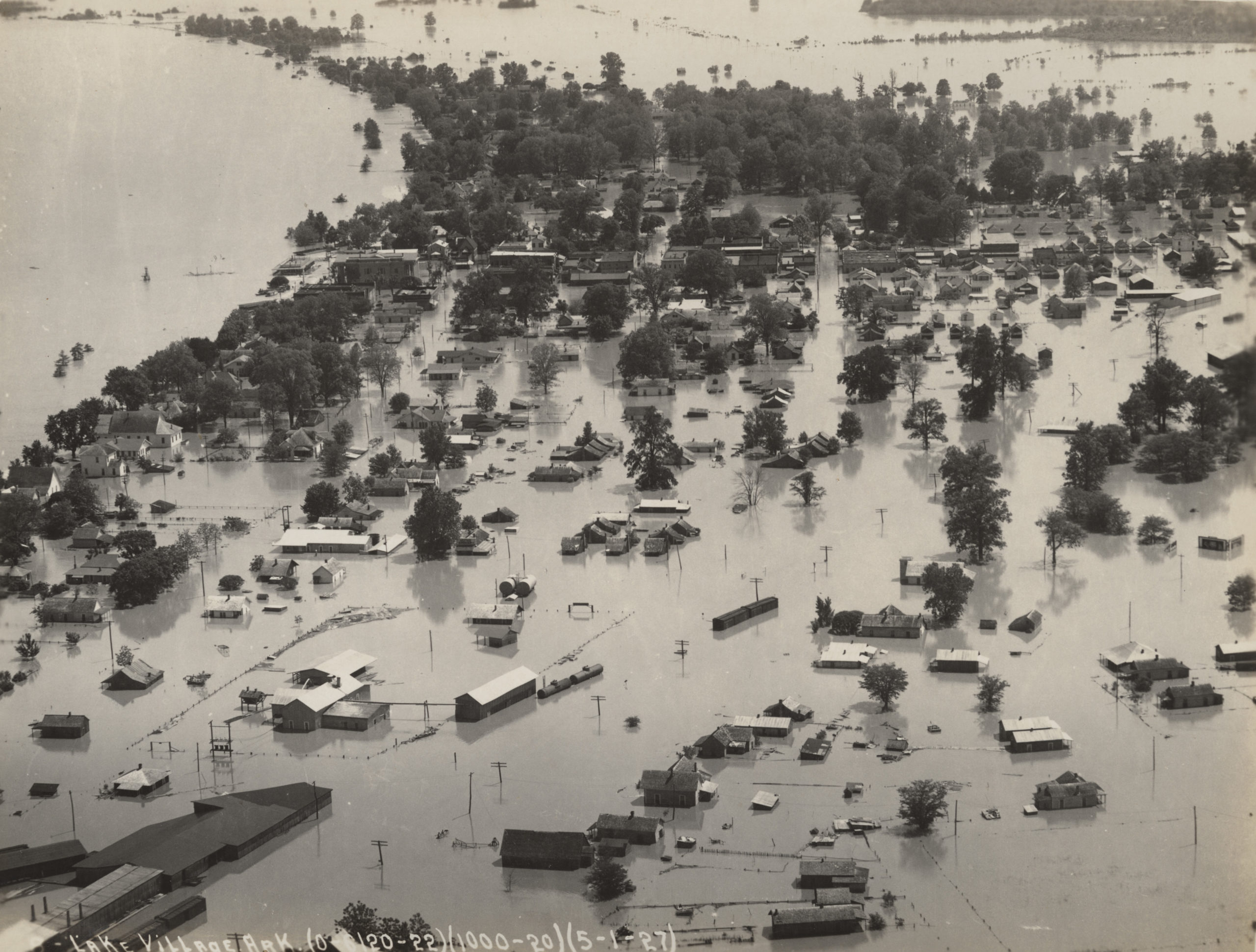 The 1927 Flood - Roberts Library